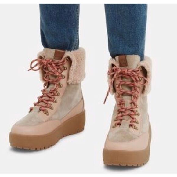 COACH Tyler sheepskin boots platform 7 womens - Picture 2 of 9